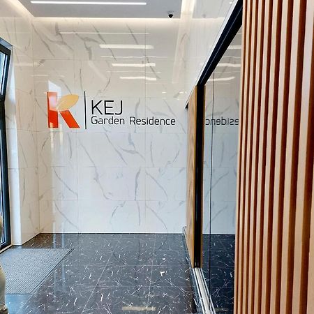 Kej Danube Lux Free Garage Apartment โนวีซาด ภายนอก รูปภาพ