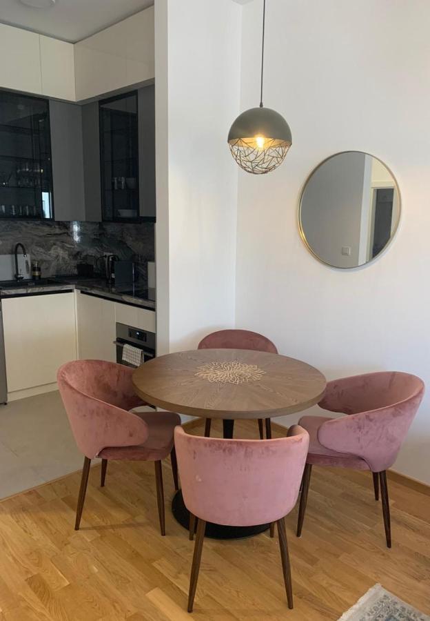 Kej Danube Lux Free Garage Apartment โนวีซาด ภายนอก รูปภาพ