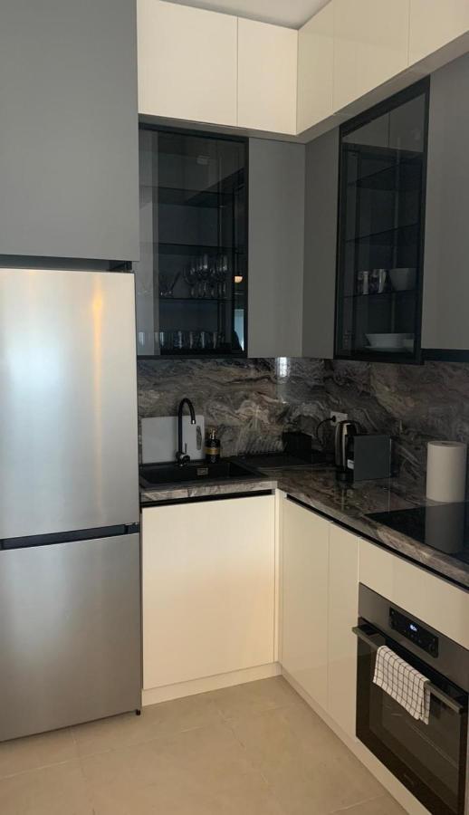 Kej Danube Lux Free Garage Apartment โนวีซาด ภายนอก รูปภาพ